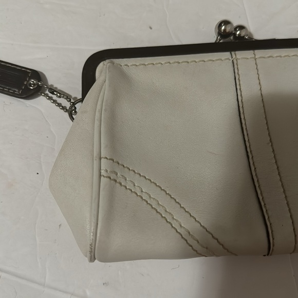 Vintage Coach kisslock wallet - Picture 7 of 11